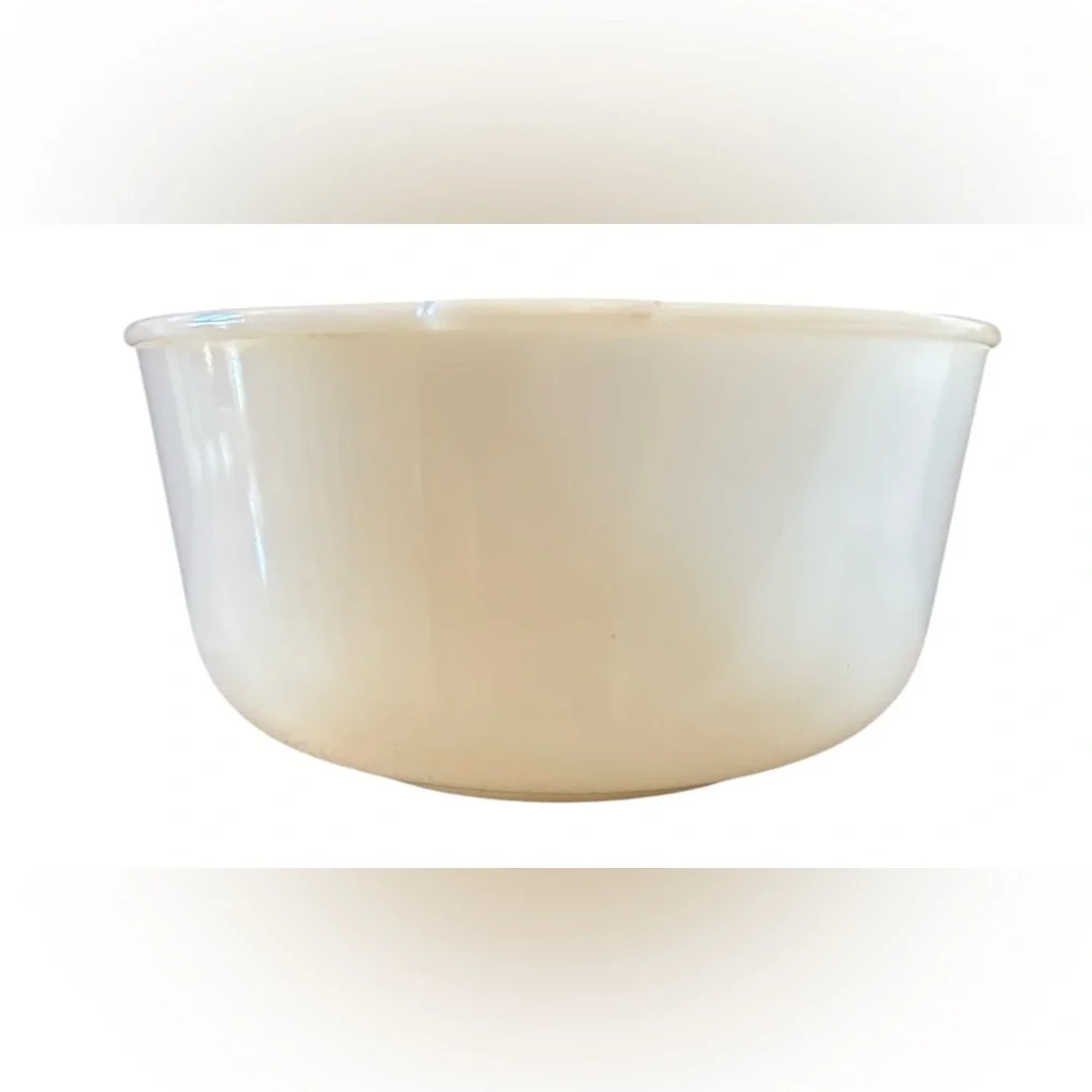 Vintage glasbake by sunbeam milk glass bowl